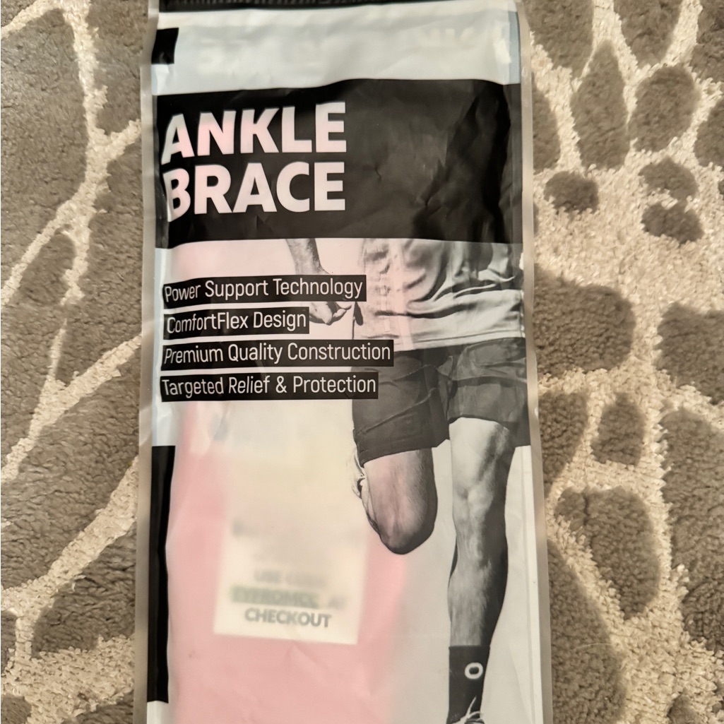Crucial Ankle Brace Pink